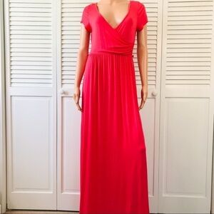 Price firm BODY CENTRAL Coral Short Sleeve V-Neck Maxi Dress Size Large